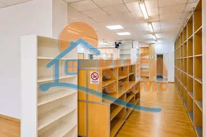 Trg oslobodioca Pirota | 4zida.rs