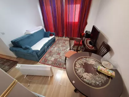 Petlovo Brdo | 4zida.rs