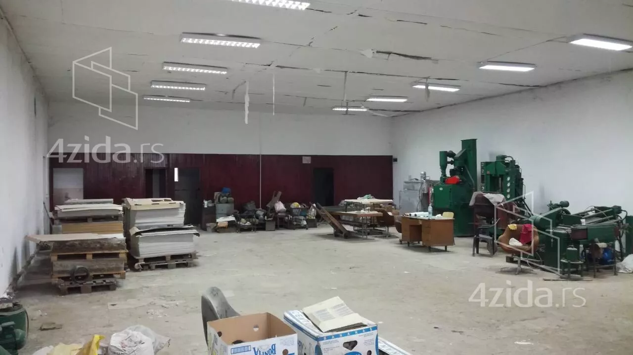 Lokal | 4zida