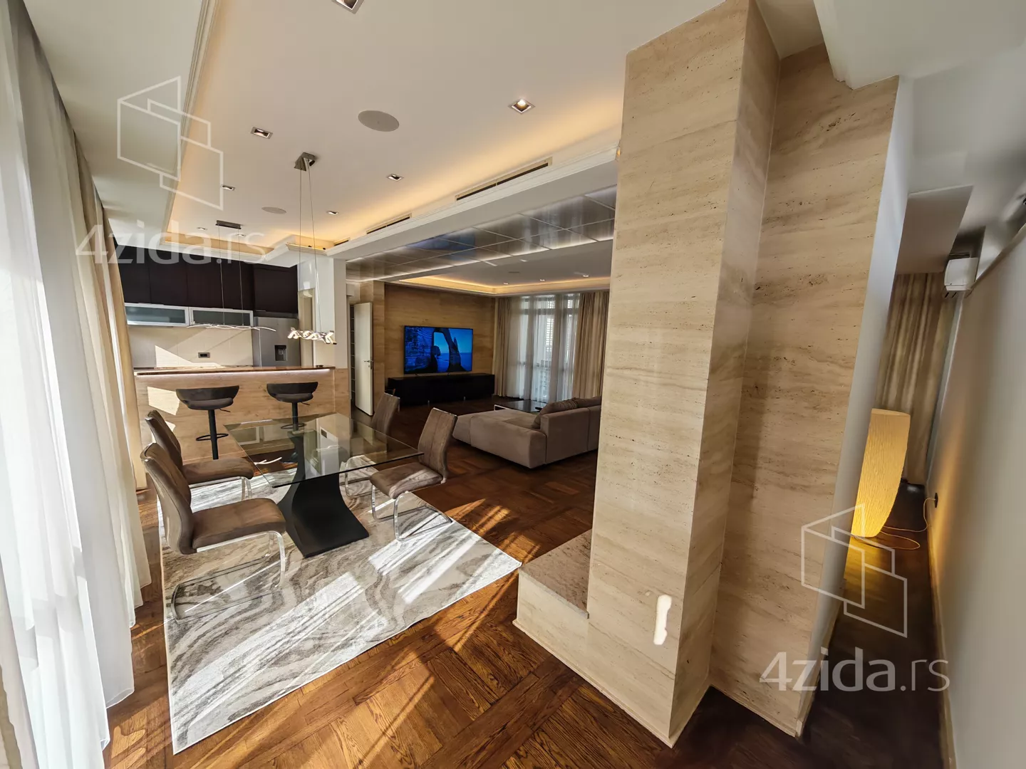 Četvorosoban stan | 4zida