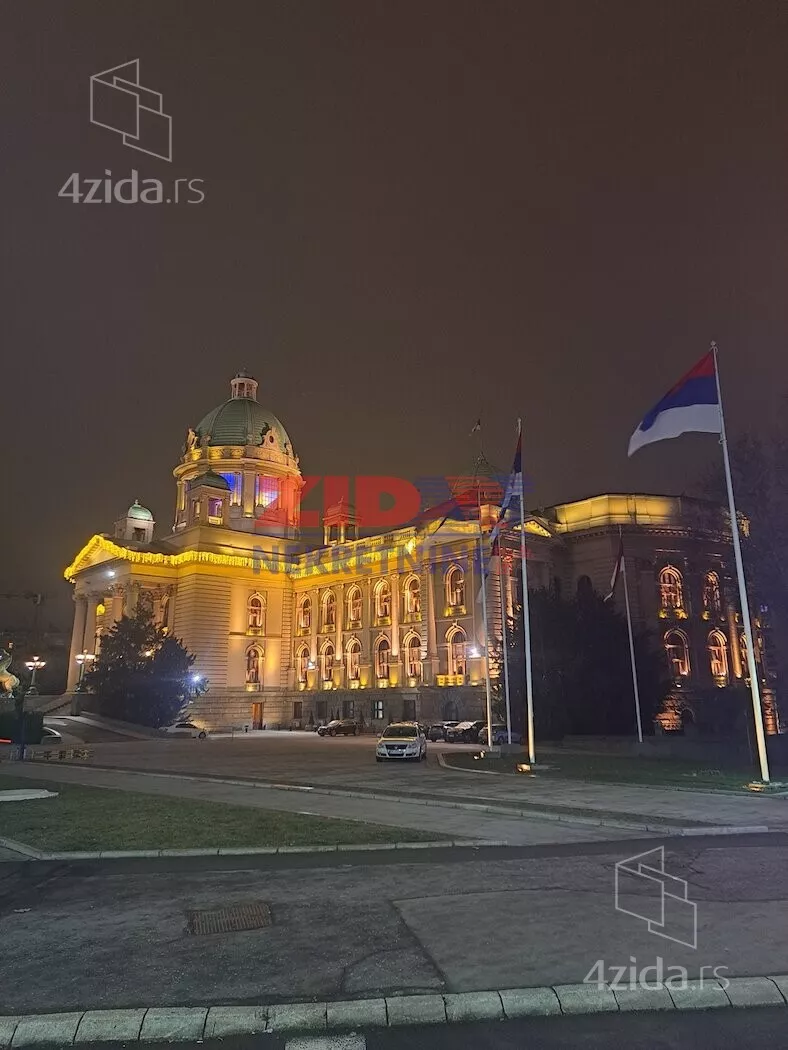 Petosoban stan | 4zida