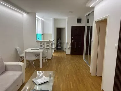 Gornjogradska | 4zida.rs