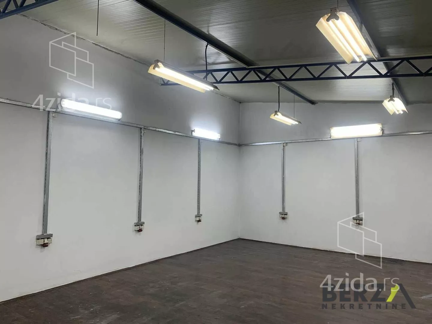 Poslovni prostor | 4zida