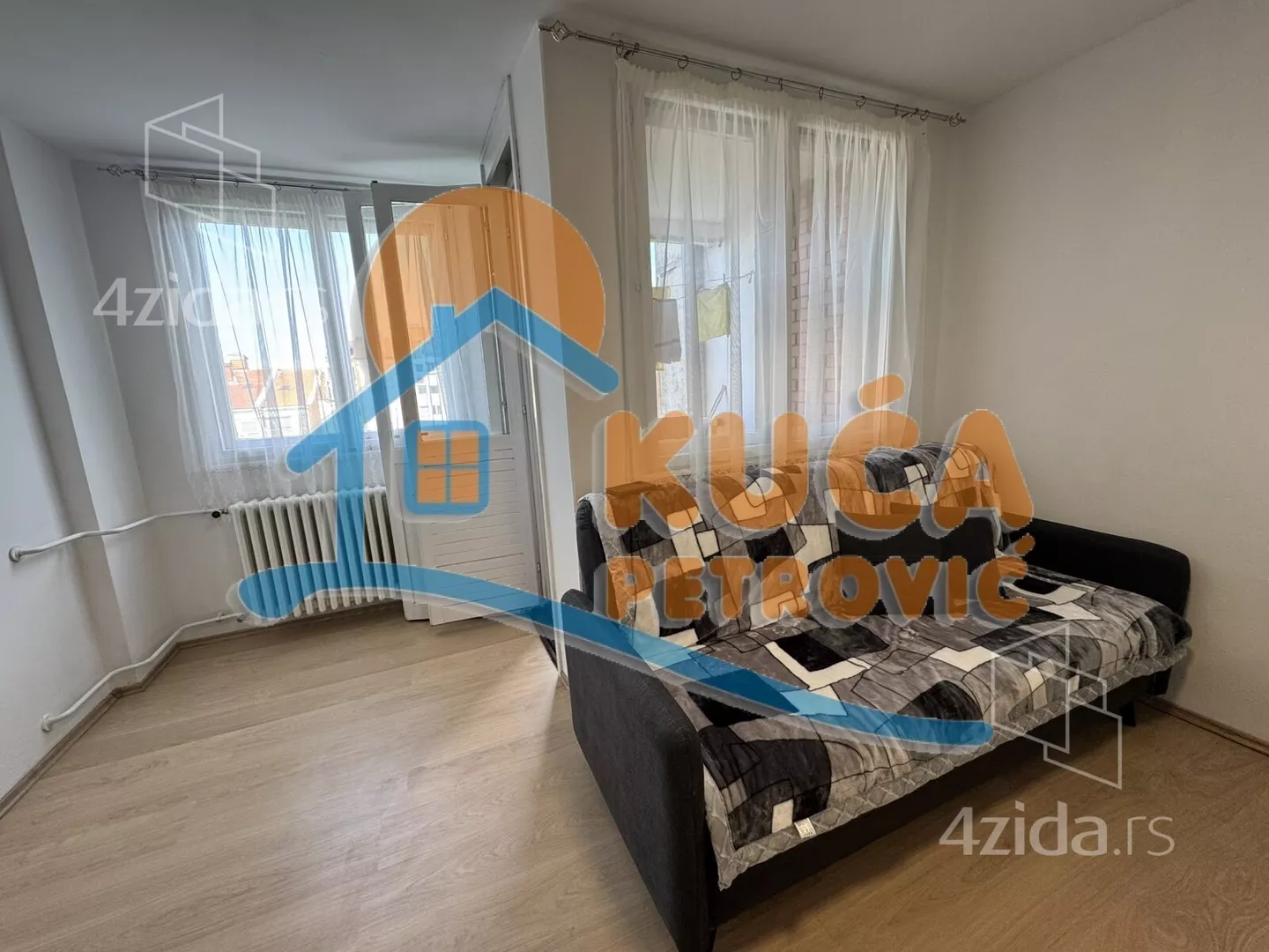 Garsonjera | 4zida