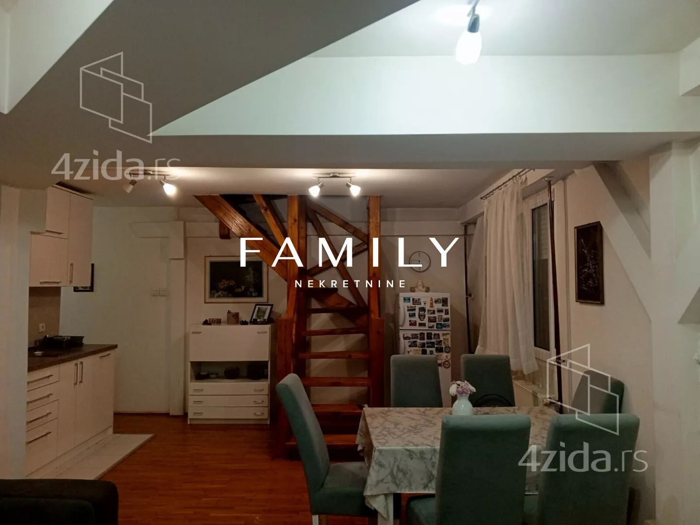 Dvoiposoban stan | 4zida