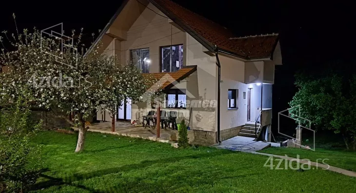 2-etažna kuća na prodaju, Denino Brdo, 135.000€, 252m² - stampaj