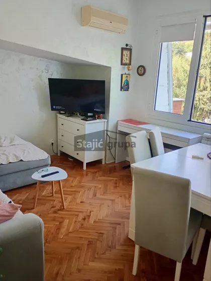 Snežane Hrepevnik | 4zida.rs