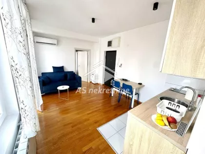 Lekino Brdo | 4zida.rs