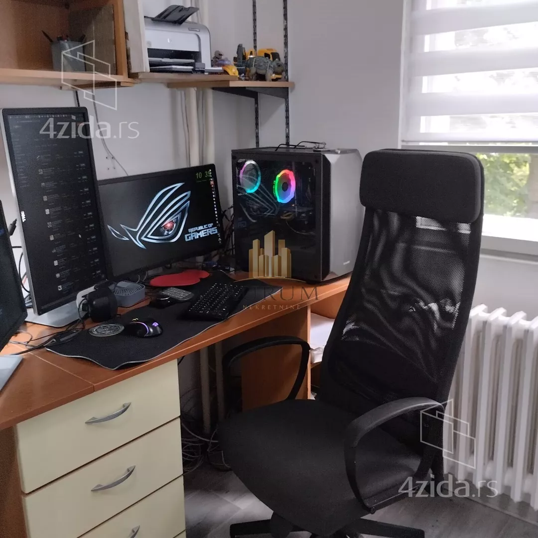 Dvoiposoban stan | 4zida