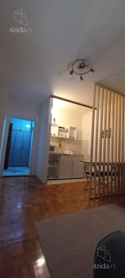 Garsonjera | 4zida