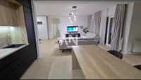Šestosoban stan | 4zida