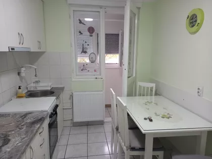 Pariske Komune | 4zida.rs