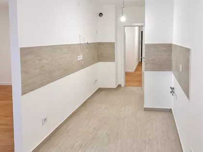 JOVANA CIRILOVA | 4zida.rs