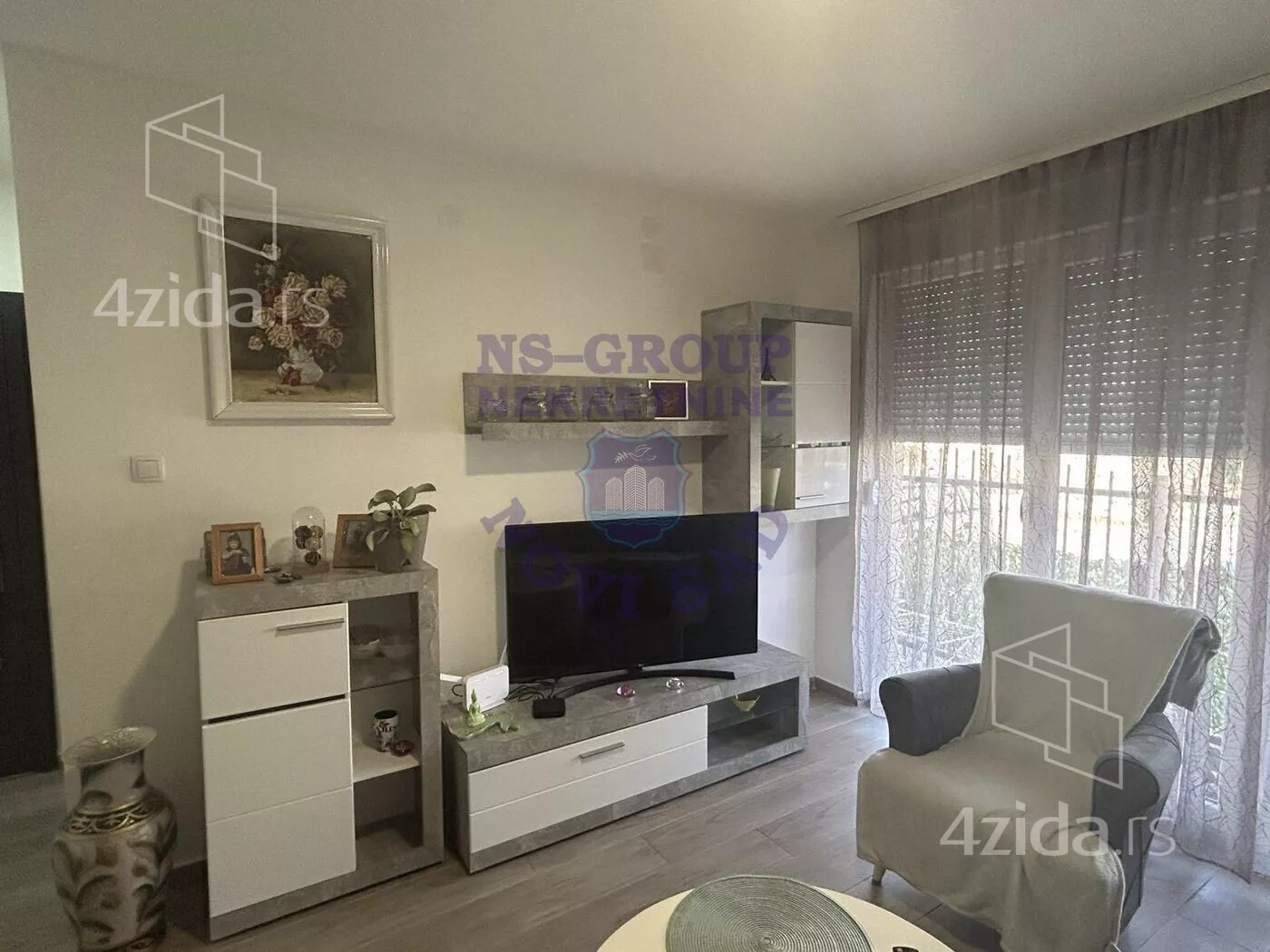 Jednoiposoban stan | 4zida