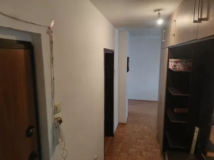 Marka Pola 5 | 4zida.rs