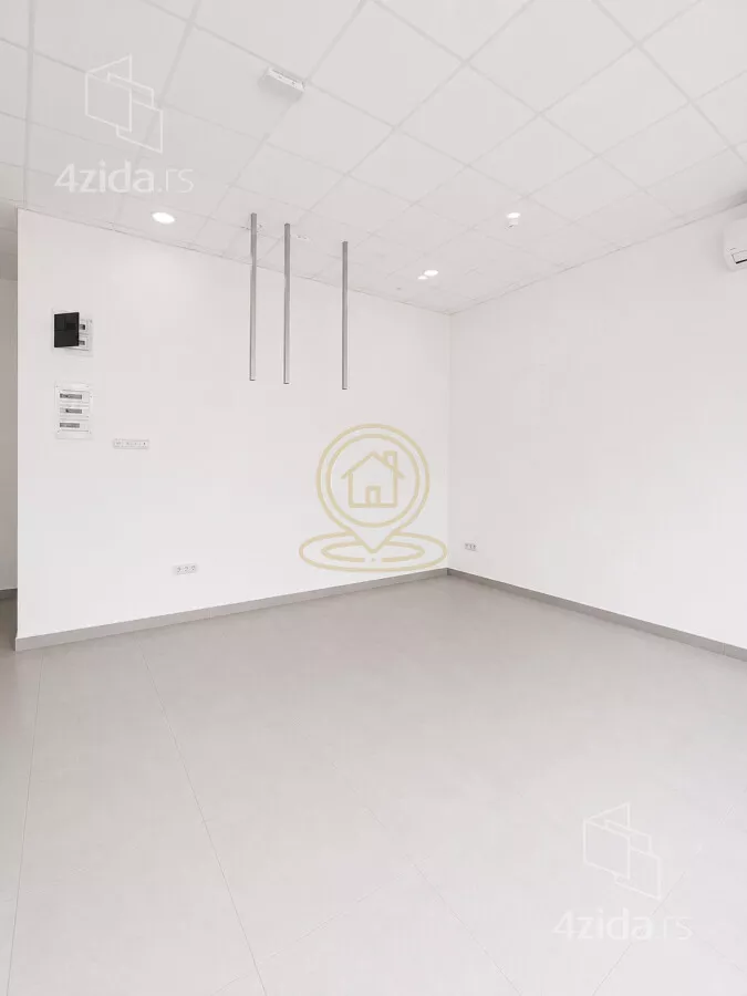 Lokal | 4zida
