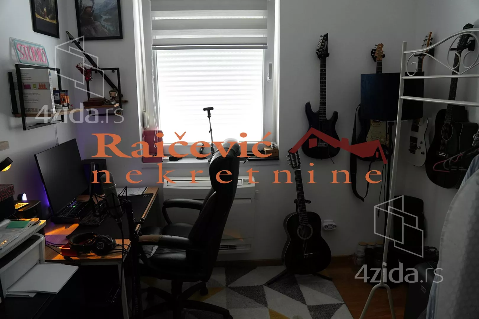 Troiposoban stan | 4zida