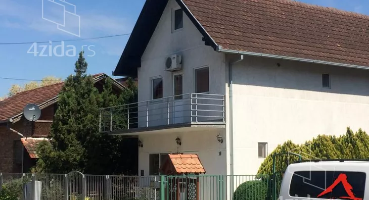 Kuća | 4zida