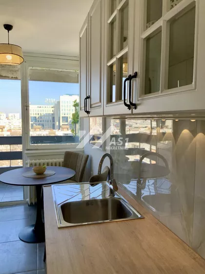 Šekspirova | 4zida.rs