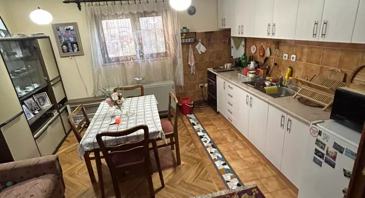 4-etažna kuća | 4zida