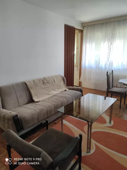 Zmaj Jovina 1 | 4zida.rs