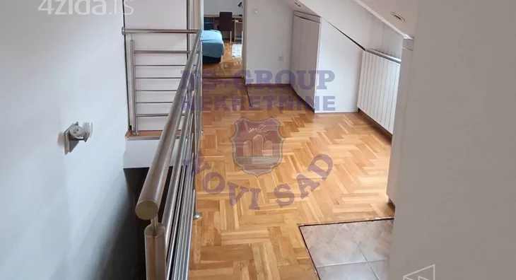 Četvoroiposoban stan | 4zida