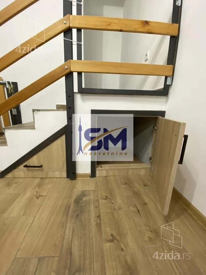 Petosoban stan | 4zida