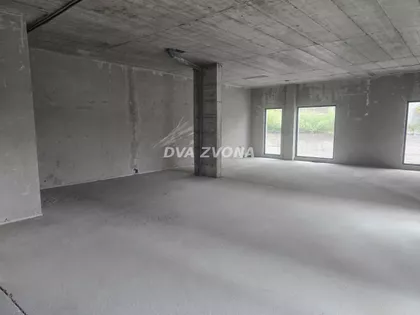 Stari Banovci | 4zida.rs