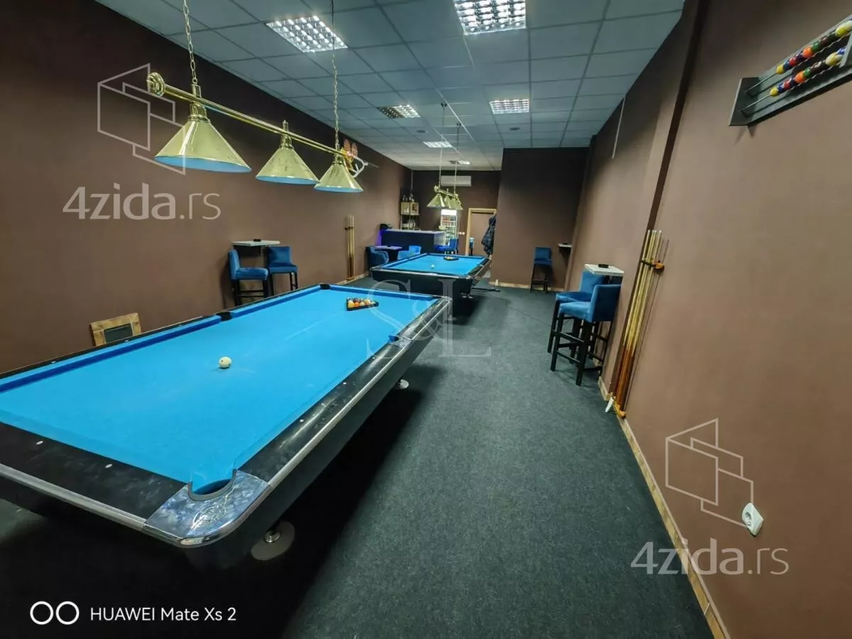 Lokal | 4zida