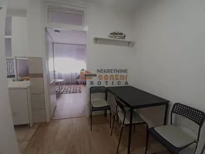 Kertvaroš | 4zida.rs