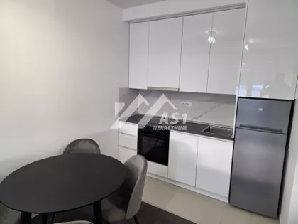 Novosadski put | 4zida.rs