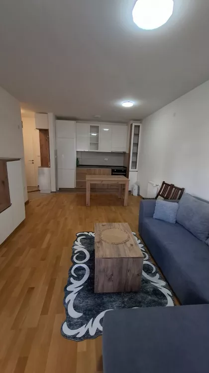 Trg Fontana | 4zida.rs