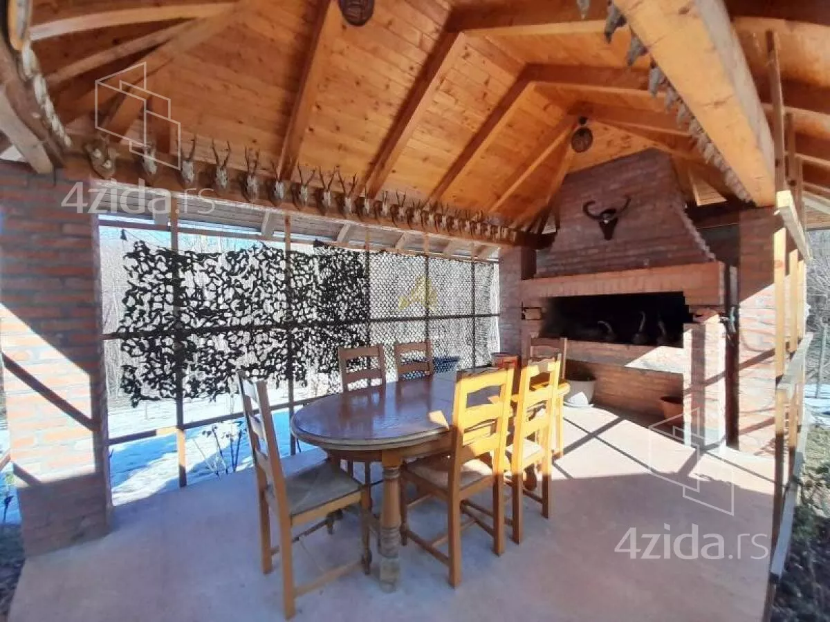 Kuća | 4zida