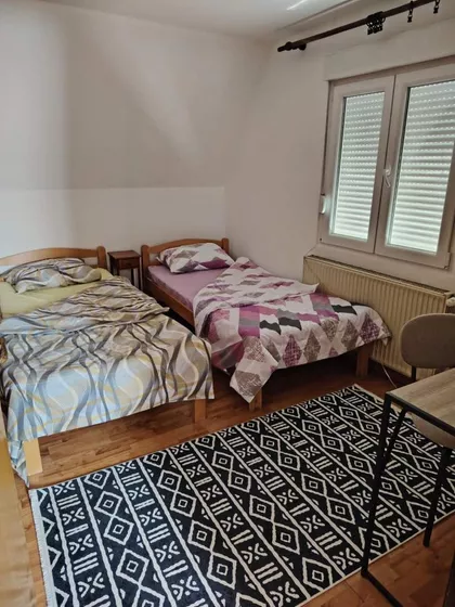 Gradska Bolnica | 4zida.rs