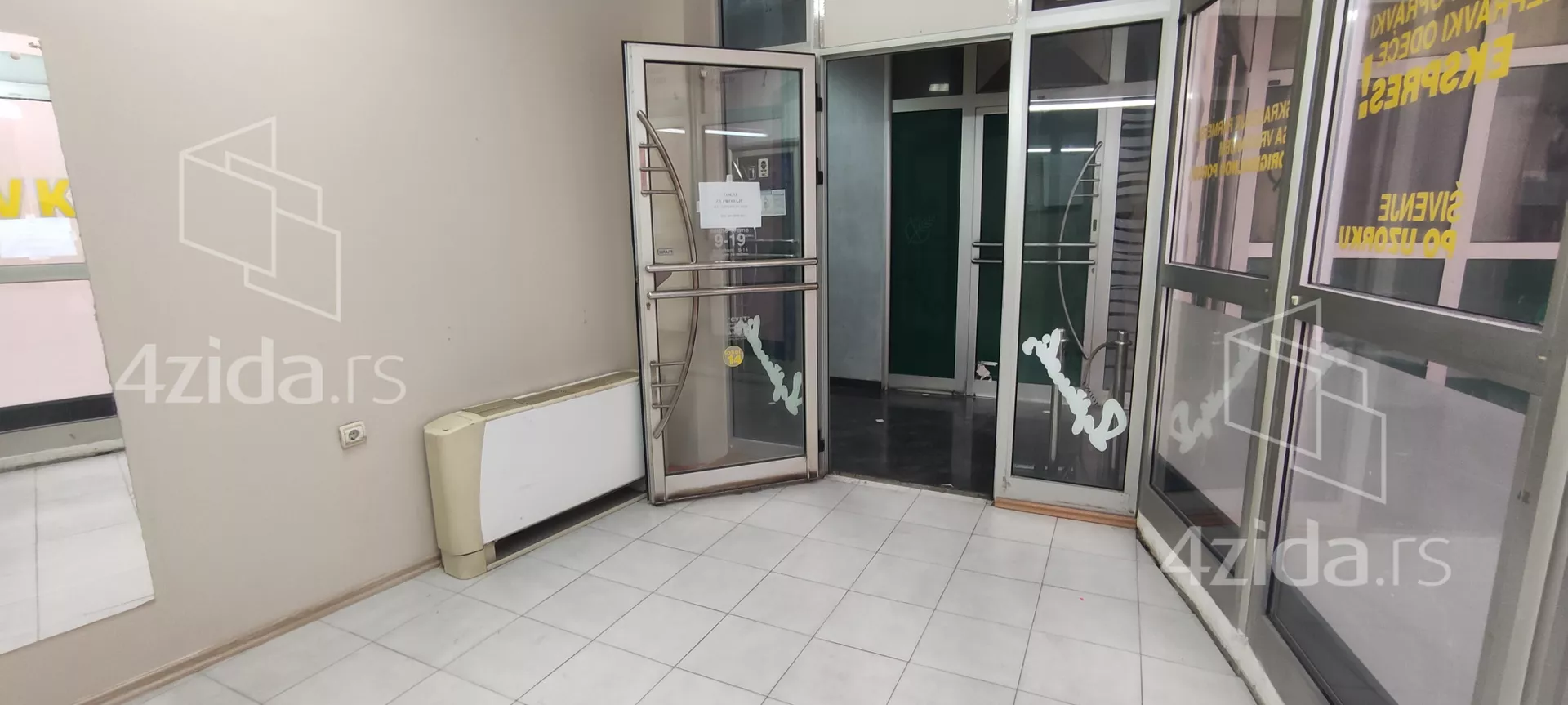 Poslovni prostor | 4zida