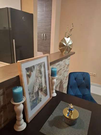 Zeke Buljubaše 12 | 4zida.rs