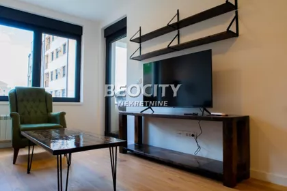 Crveni Krst Vračar | 4zida.rs