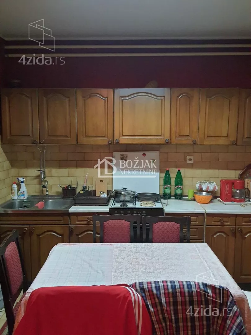Kuća | 4zida