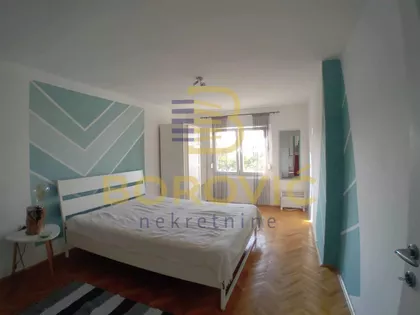 Skupština | 4zida.rs