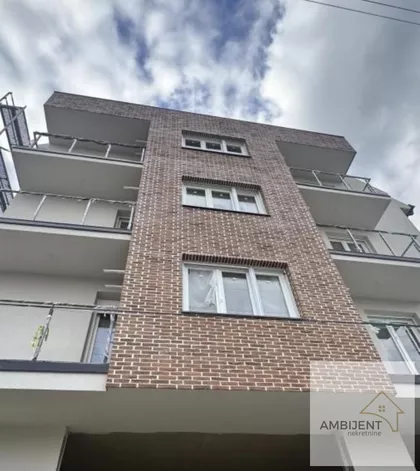 Novi Banovci | 4zida.rs