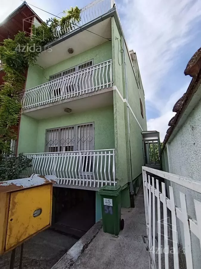 Kuća | 4zida