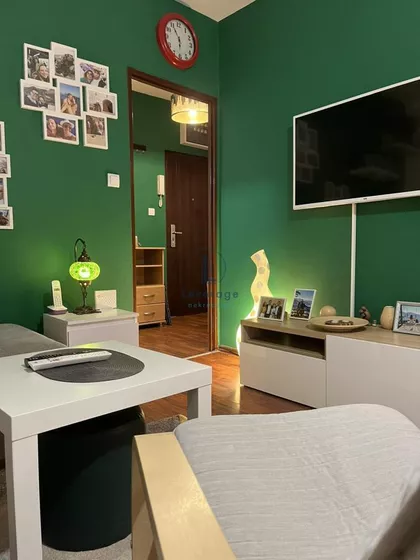 Marine Veličković | 4zida.rs