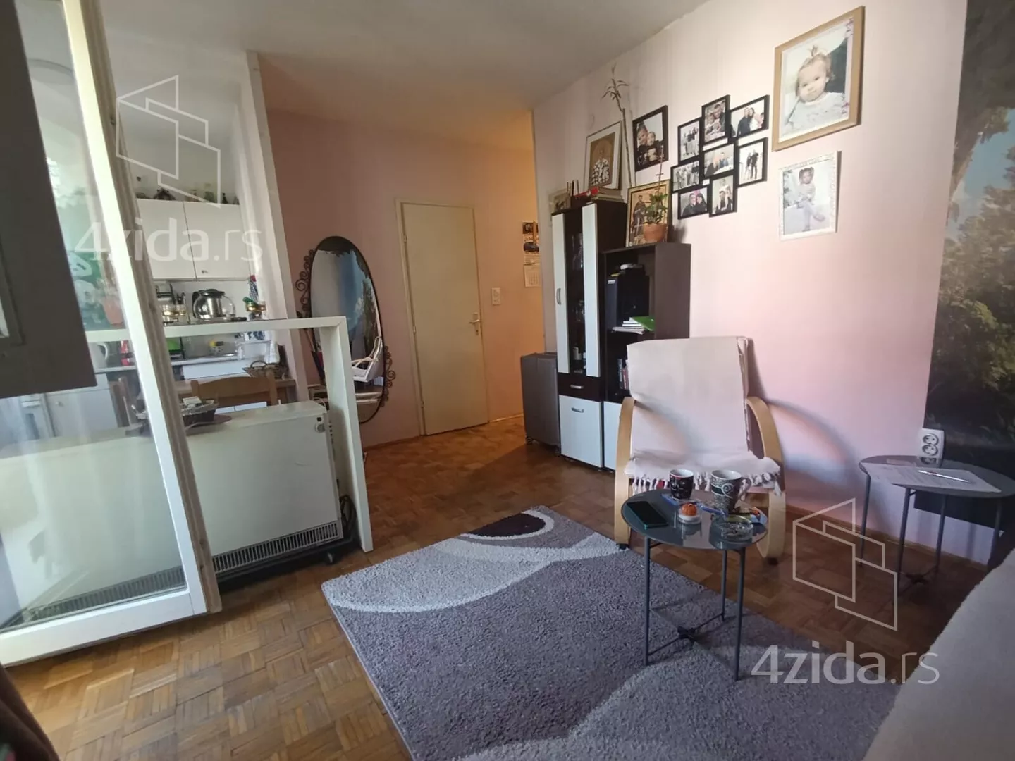 Jednoiposoban stan | 4zida