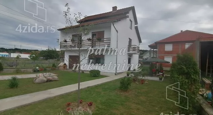 Kuća | 4zida