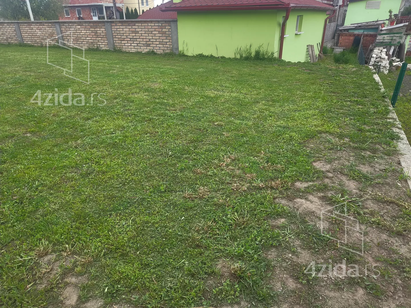 Građevinsko zemljište | 4zida