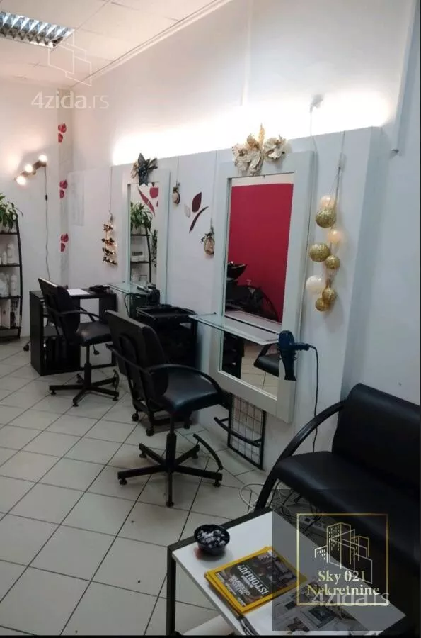 Poslovni prostor | 4zida