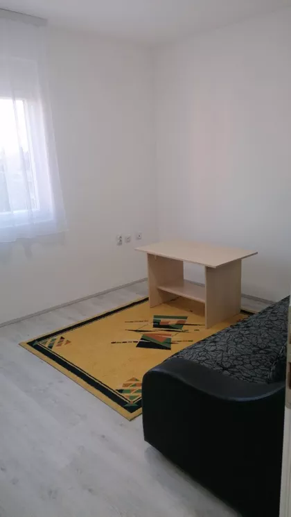 Vidovdanska 3 | 4zida.rs