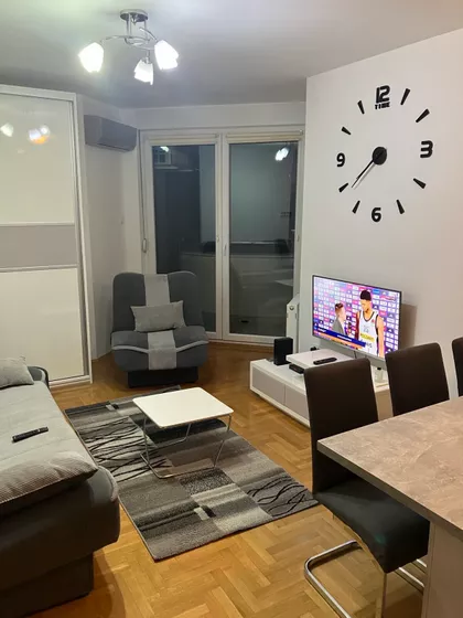 Bulevar Oslobođenja | 4zida.rs