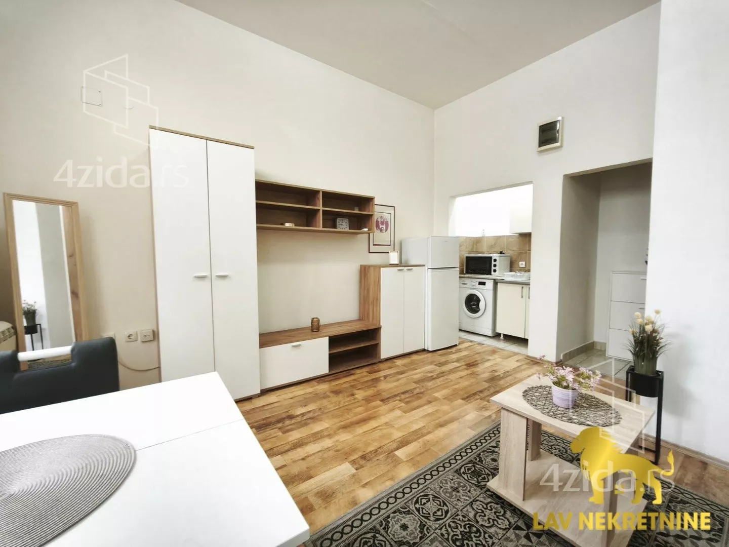 Garsonjera | 4zida