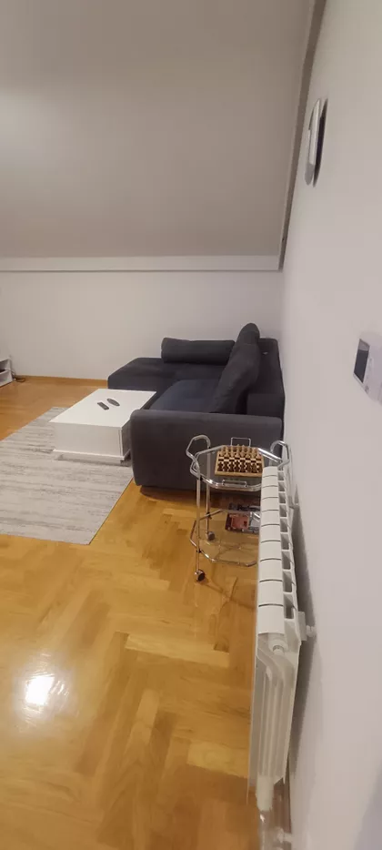 Dušana Miloševića 8 | 4zida.rs